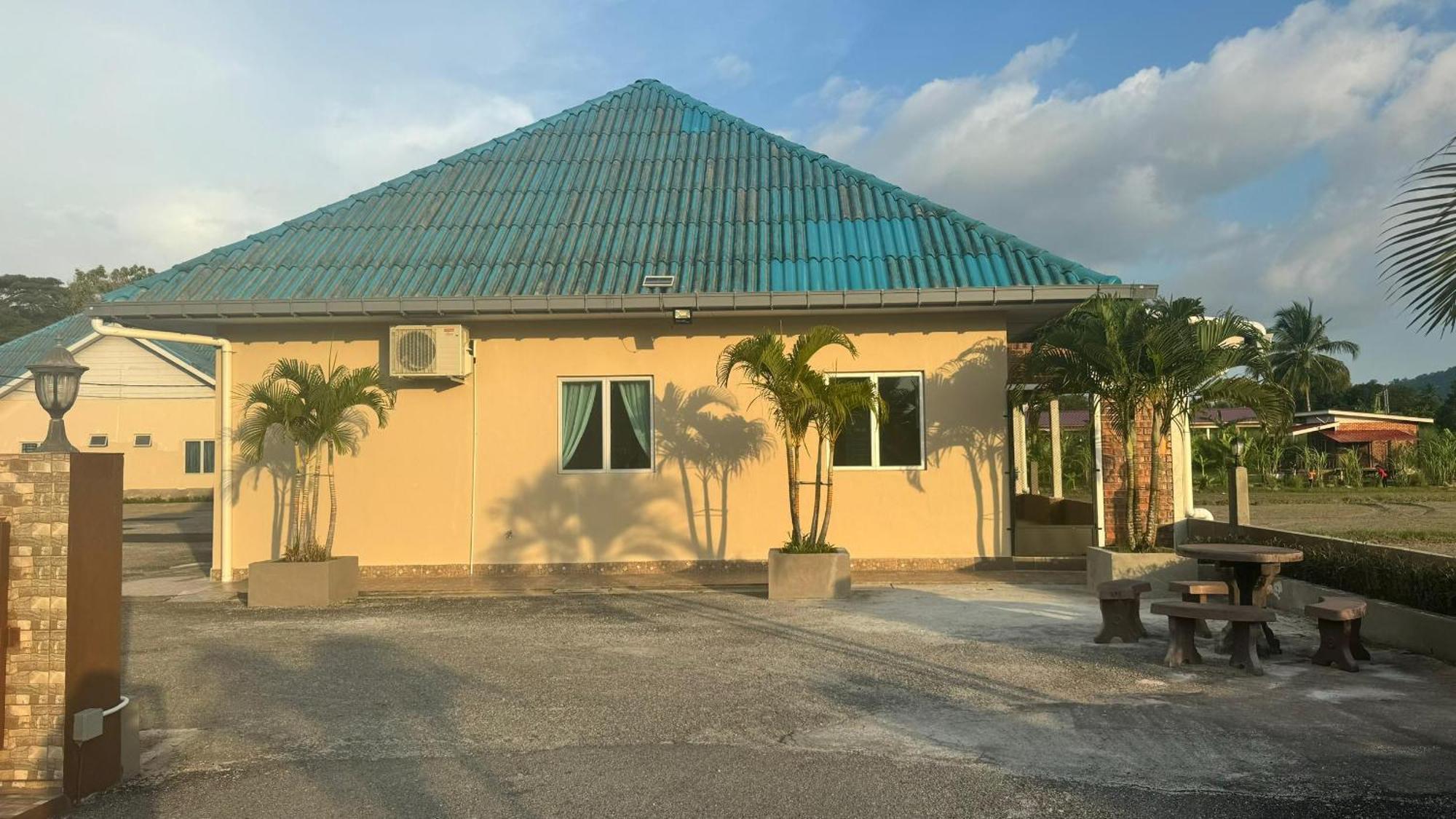 Dvilla Guesthouse Langkawi Dış mekan fotoğraf